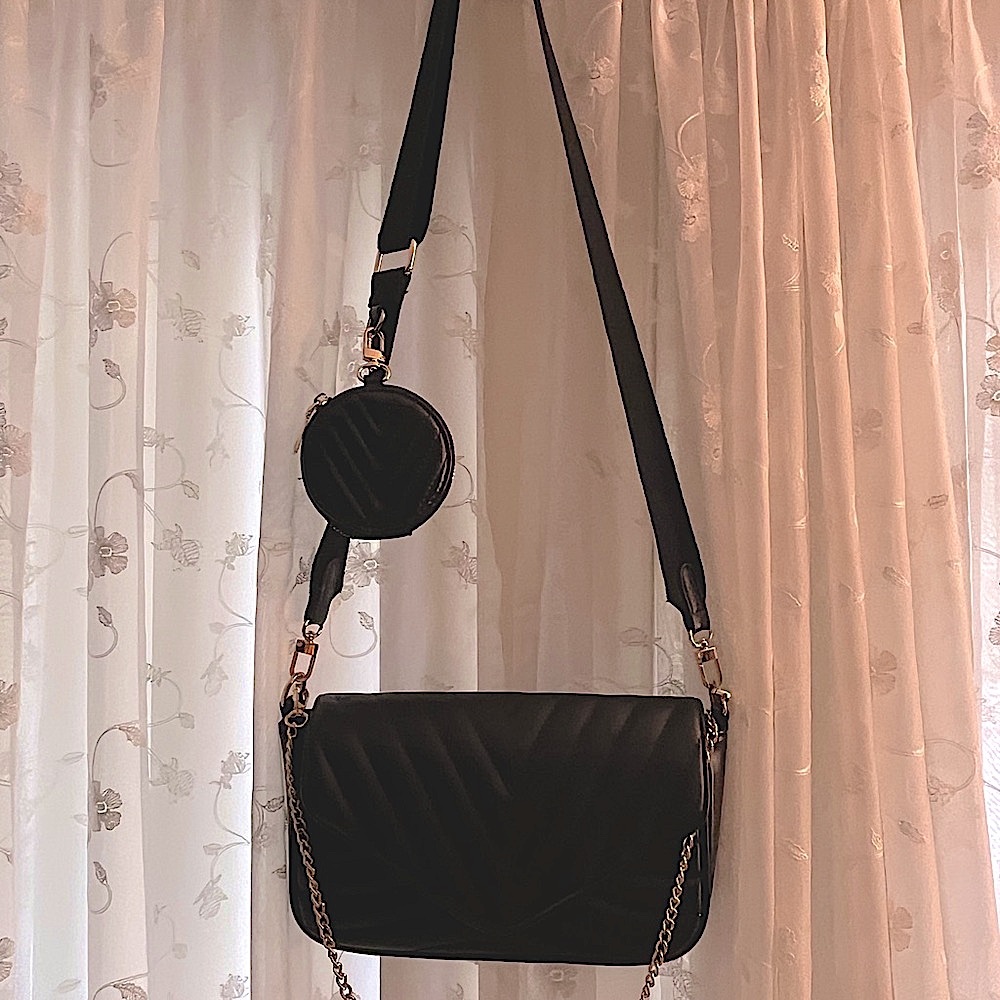 Black Quilted Faux Leather Crossbody Bag w/ Gold Chain & Removable Coin Purse
